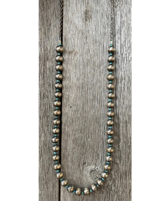 J. Forks Women's Navajo Pearl Necklace