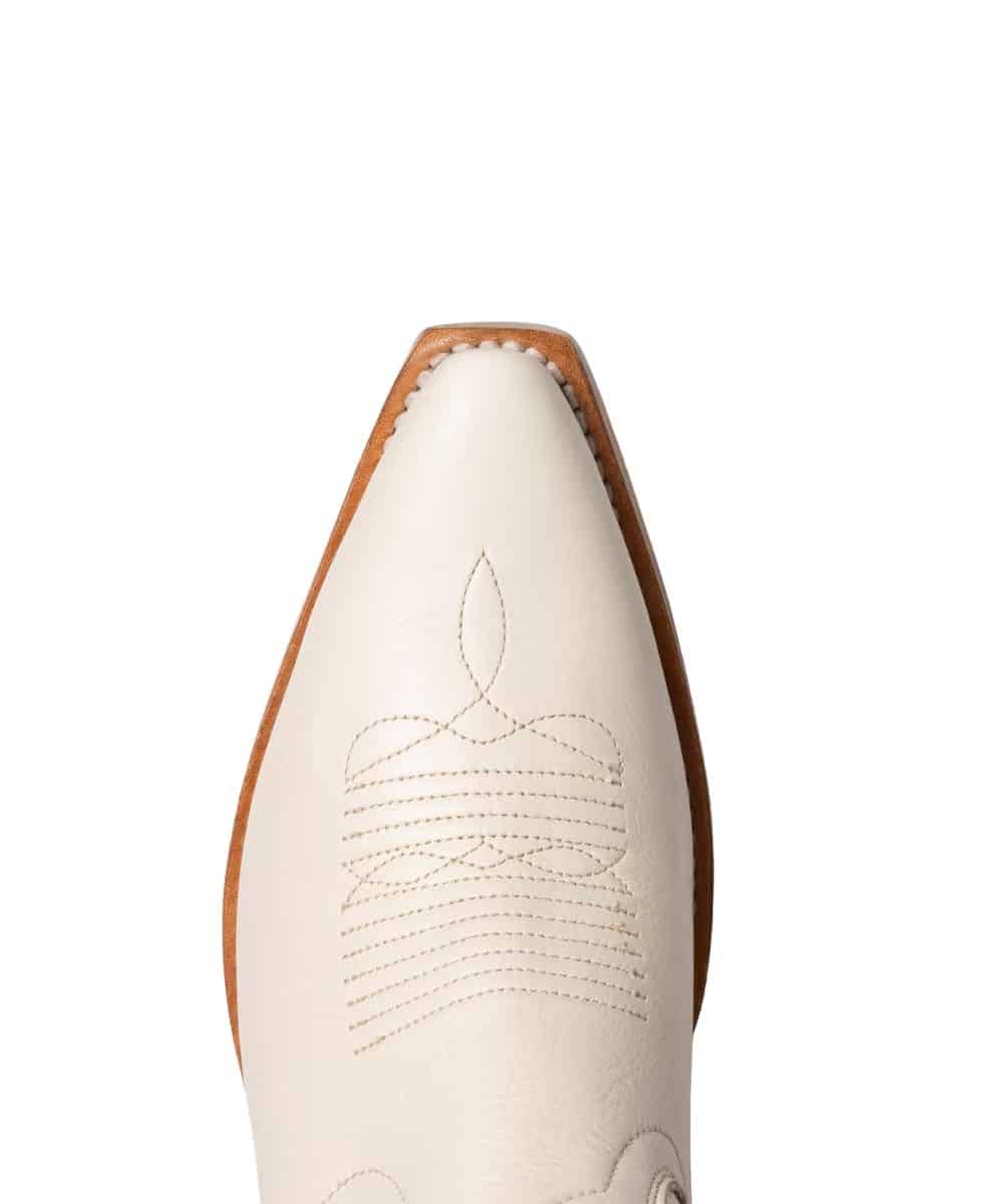 20007 THE ANNIE BONE (5) ! desc :  ! caption :