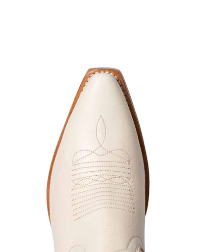 20007 THE ANNIE BONE (5) ! desc :  ! caption :