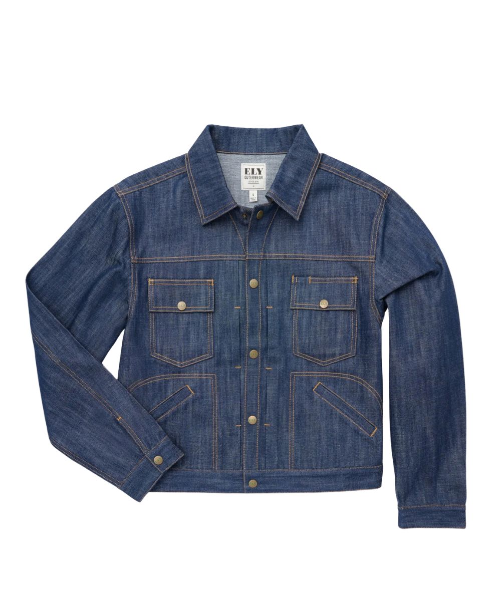 Front view of the men's denim blue vintage trucker jacket featuring the spread collar, bottom welt hand pockets, snap flap chest pockets, and straight yokes