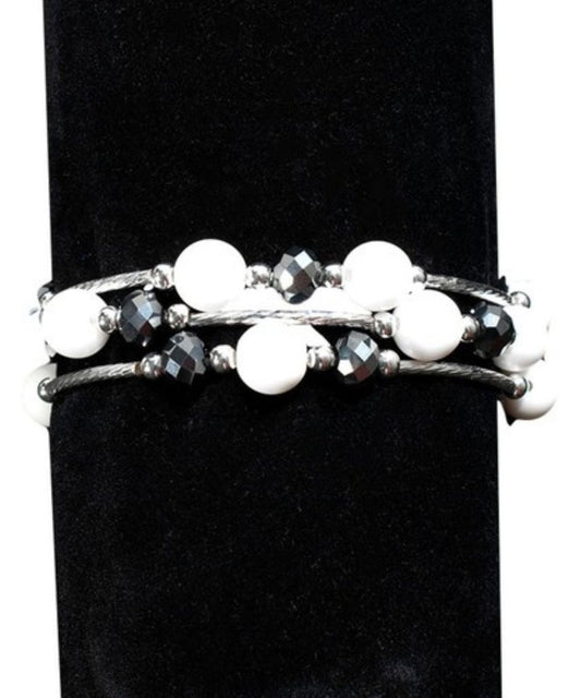 Women's 3-Piece Bracelet Set Featuring White And Dark Grey Beads