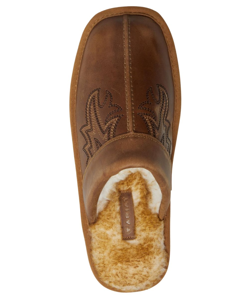 Top view of men's leather slipper with square toe