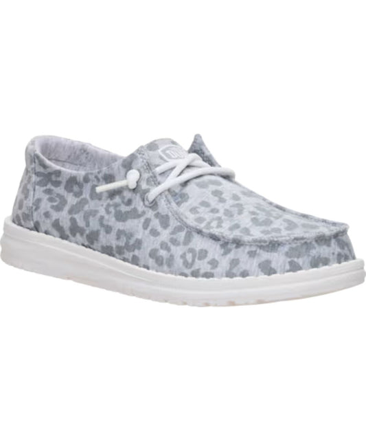 Right angled view of the women's light grey wendy stretch jersey leopard shoe