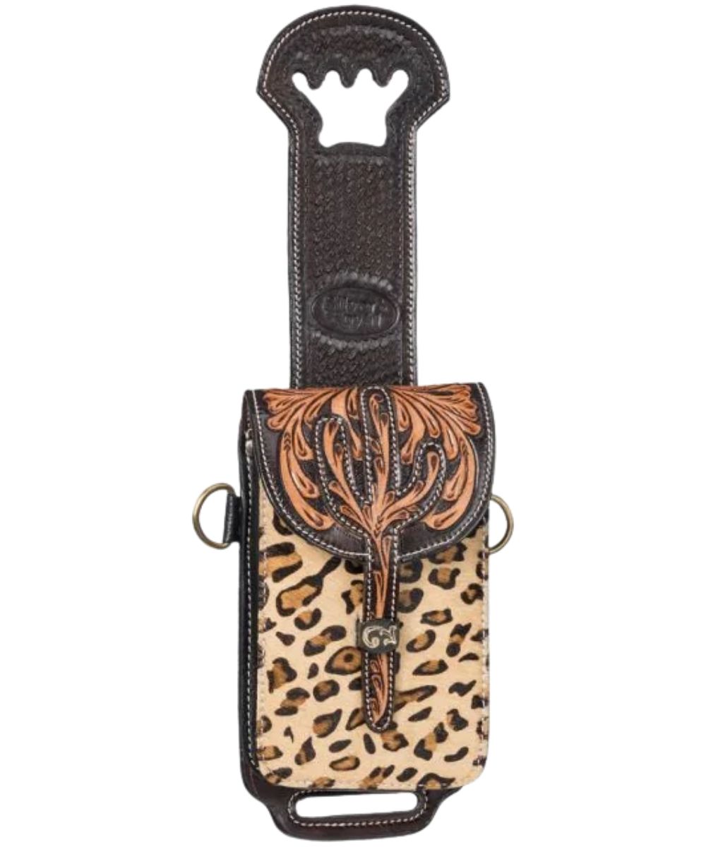 Front view of the leather Tough1 rear cinch/horn bag in leopard print