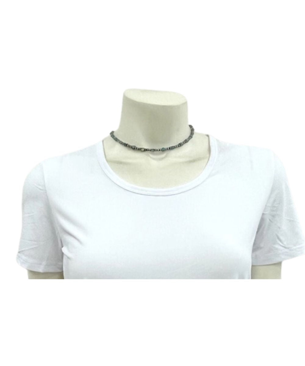 Model view of the women's 15" western square gemstone necklace