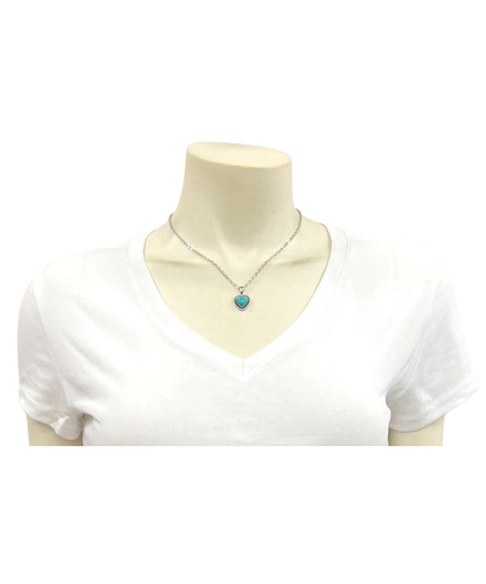 Isac Trading Women's Heart Necklace