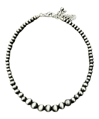 Women's Navajo Beaded Necklace