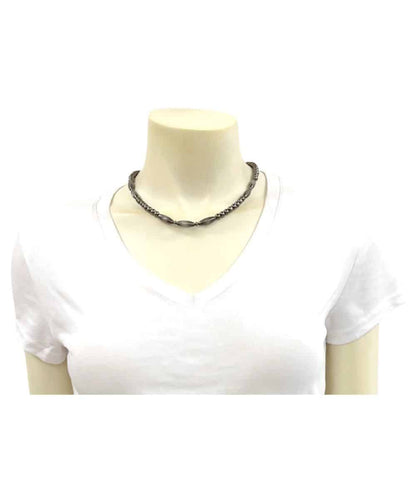 739560-a ! desc :  ! caption :