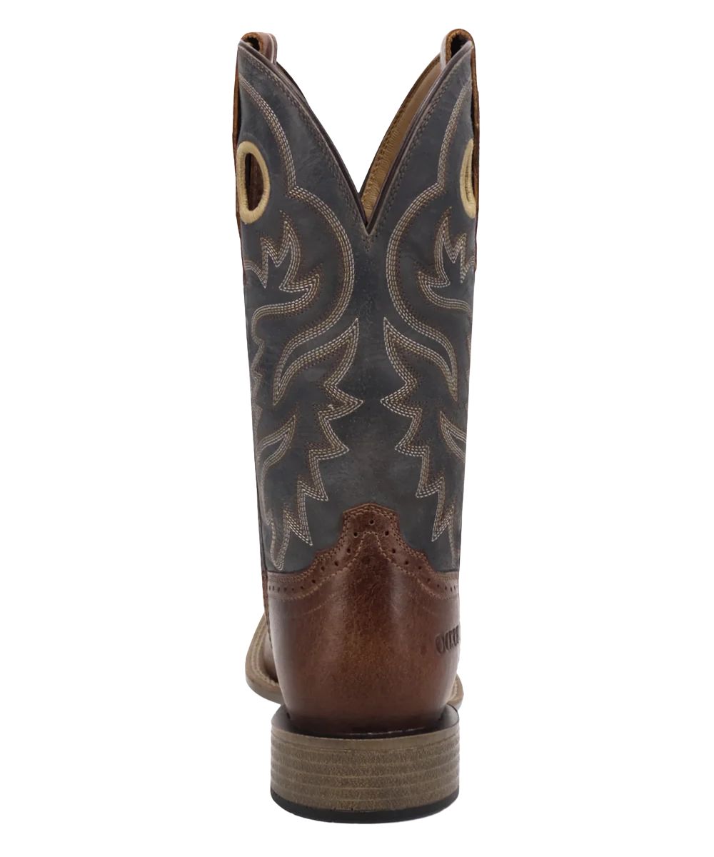 Heel view of the 1" stockman heel