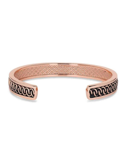 BC5817-a ! desc :  ! caption :