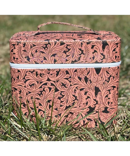 BEAUTY IN THE ROUGH MAKEUP BOX-a ! desc :  ! caption :