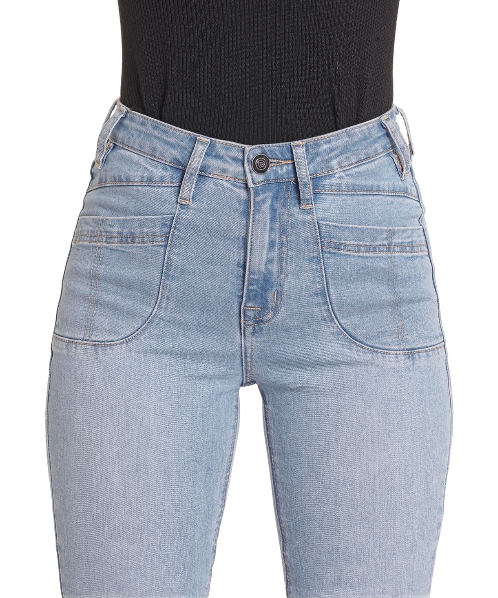 BW4HD04766-a ! desc :  ! caption :