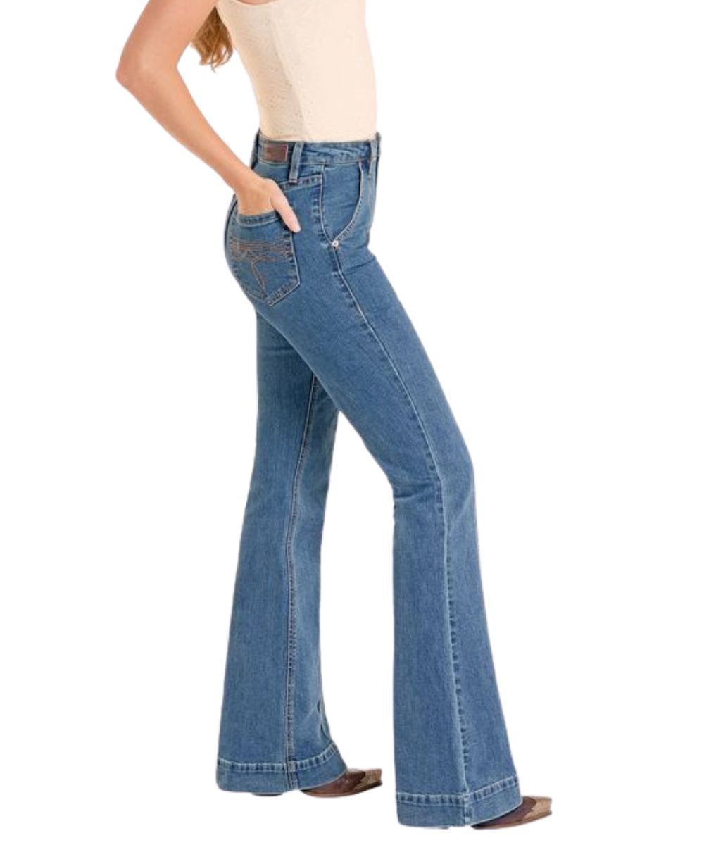 Side View Of The Women's Medium Wash Trouser Jean Featuring Four Pocket Styling