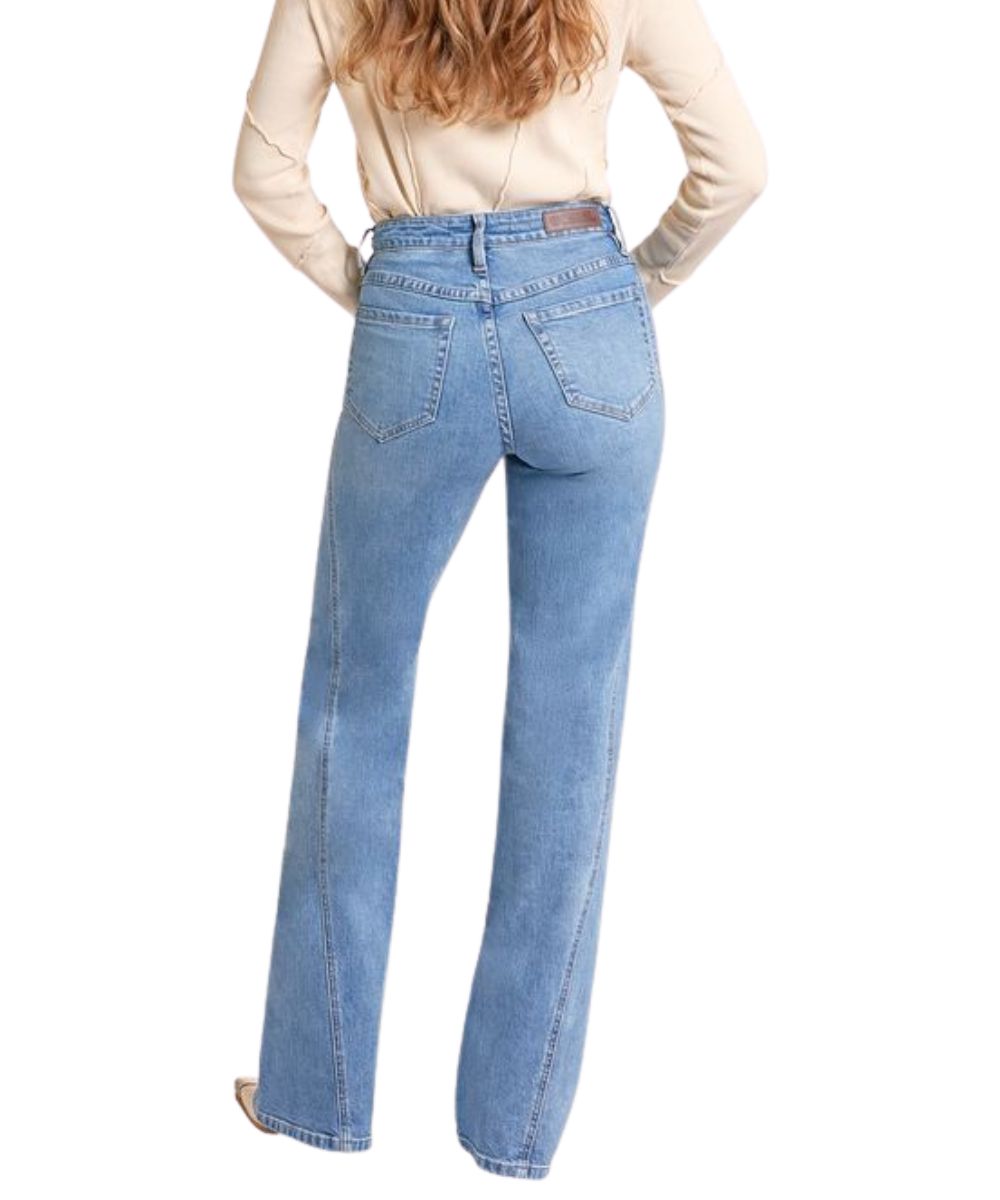 Back view of the women's medium vintage high rise wide leg jean