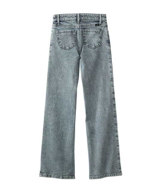 Back view of the little girl's light stonewashed wide leg jean