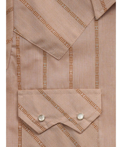 Close-up view of the gold dobby striped print and sawtooth snap flap chest pocket