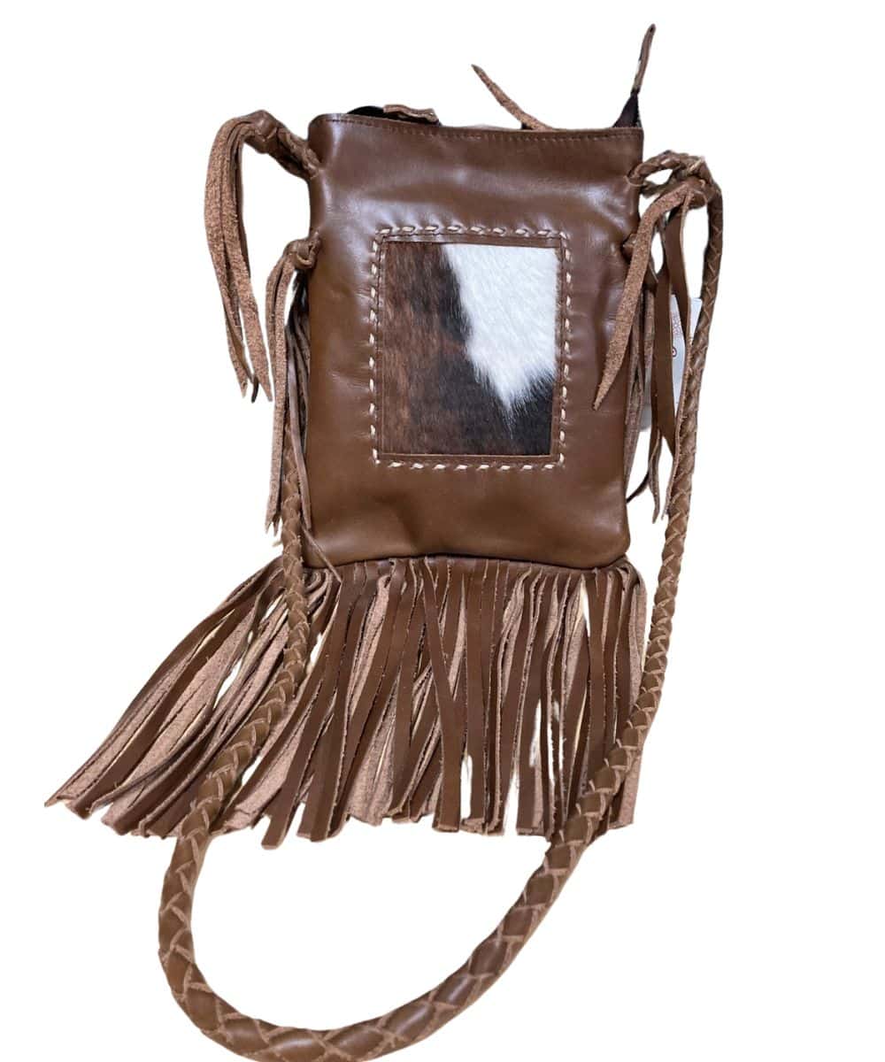 CHEYENNE-CADY-black-a ! desc :  ! caption :