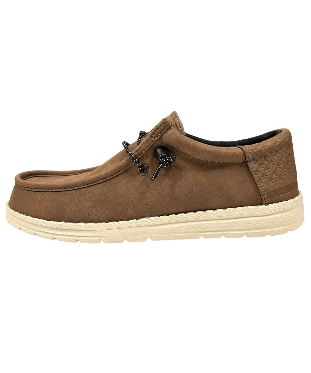 Left side view of the men's dark brown casual shoe featuring the lightweight and flexible outsole