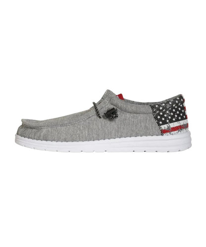 Left side view featuring the contrast heel with an American Flag print
