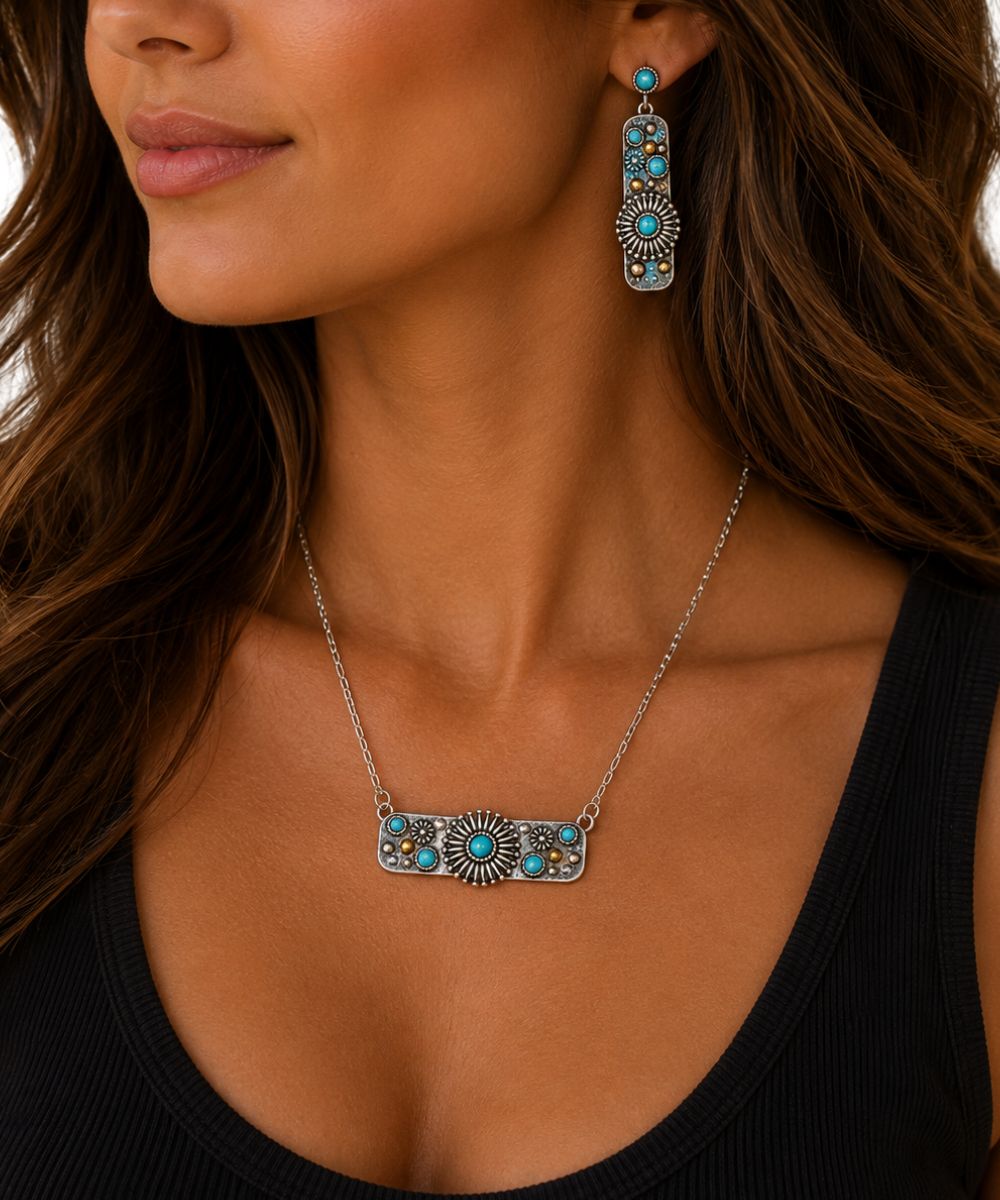 M&F Western Women's Silver Strike Flower Jewelry Set
