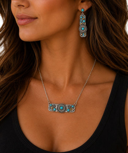 M&F Western Women's Silver Strike Flower Jewelry Set