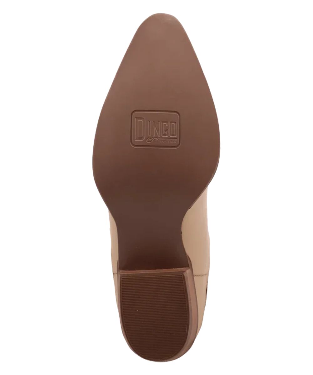 Sole view of the rubber outsole