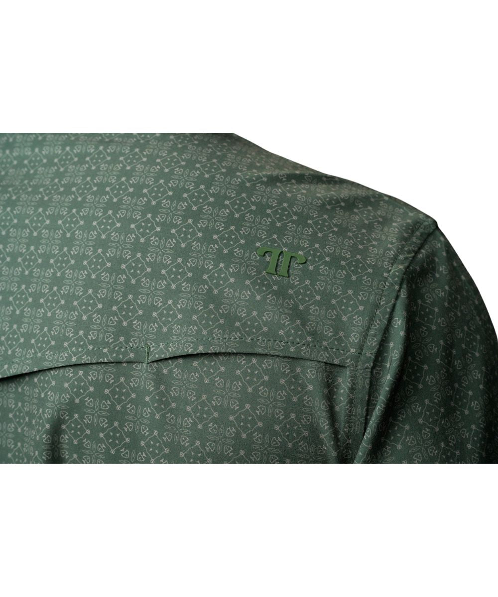 Close-up view of the vented back yoke and green geometric print