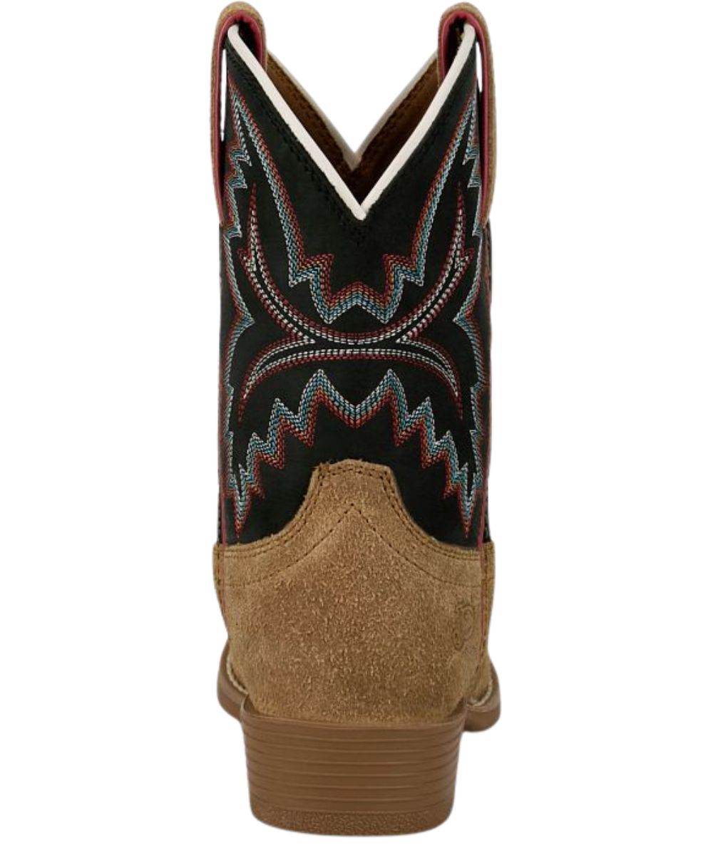 Heel view featuring the low heel