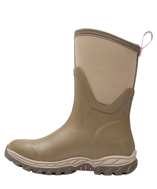 Left side view featuring the heel pull tab for easy on
