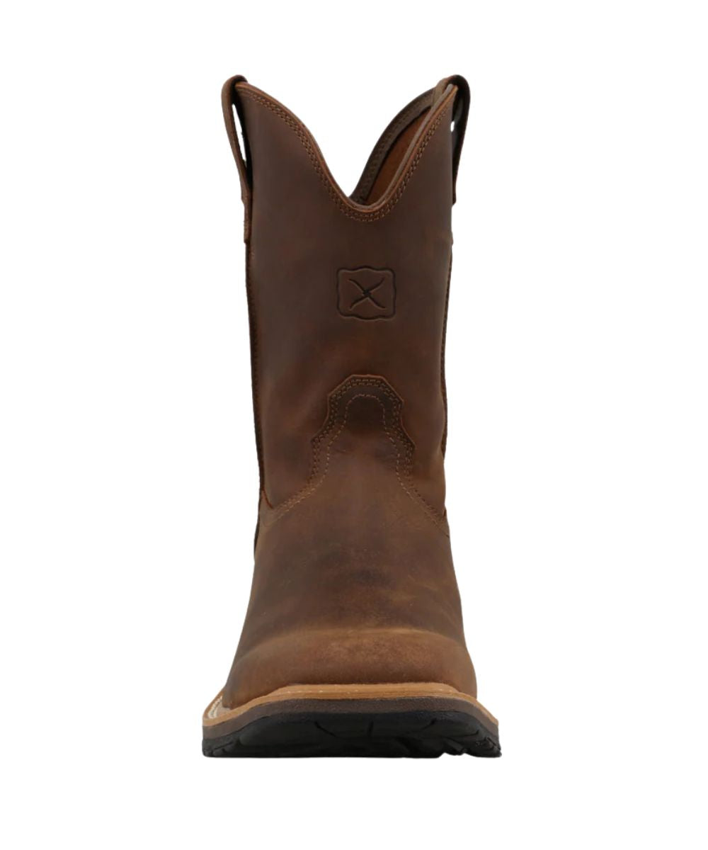 Front facing view of the square toe