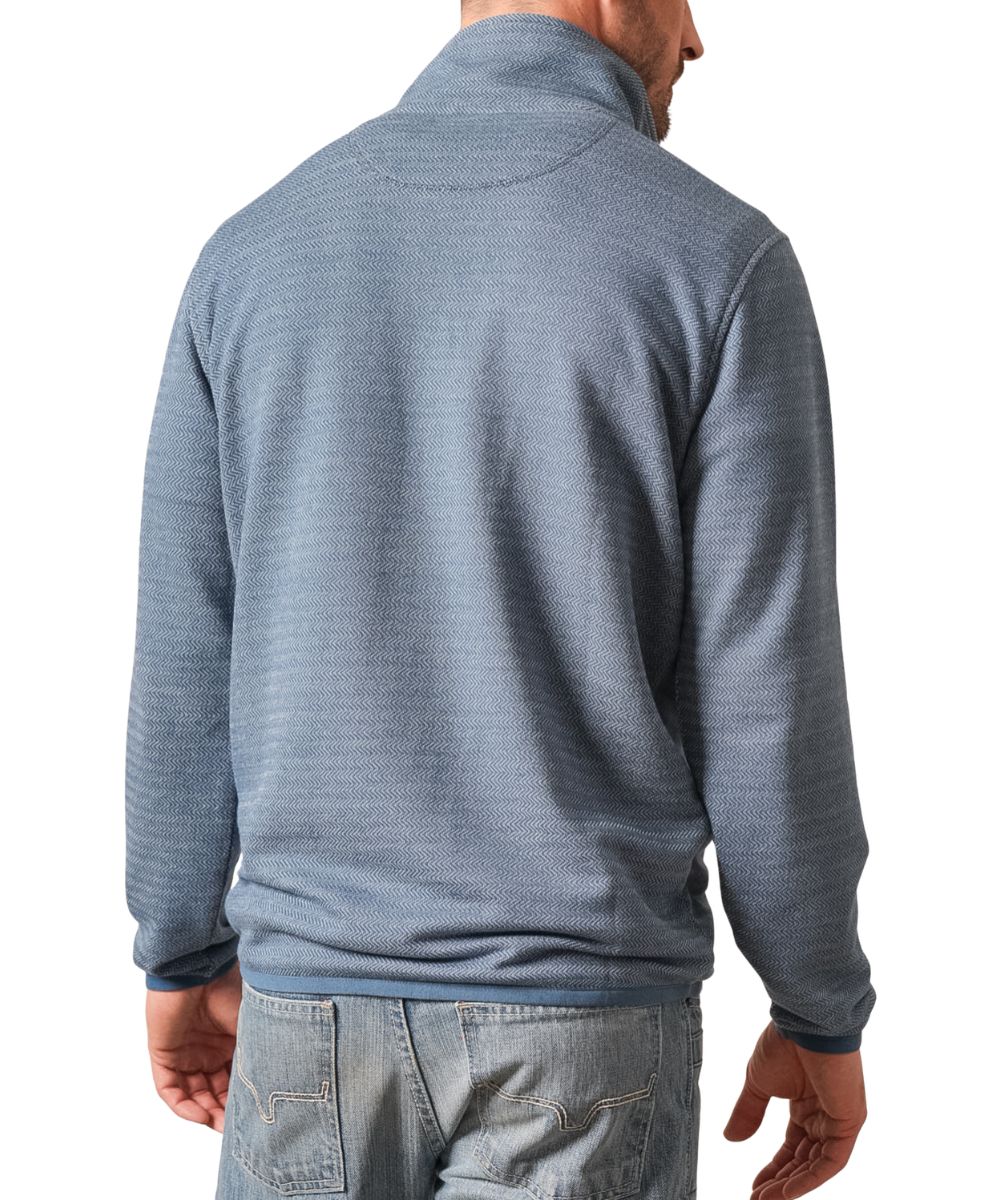 Back view of the men's blue 1/4 zip pullover featuring the houndstooth pattern