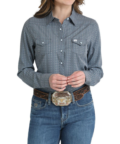 Women's ArenaFlex Long Sleeve Western Snap Shirt In A Light Blue Geometric Print