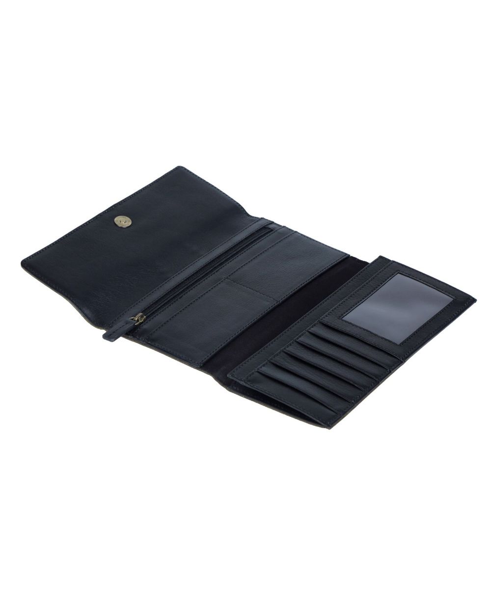 S-3873-a ! desc :  ! caption :