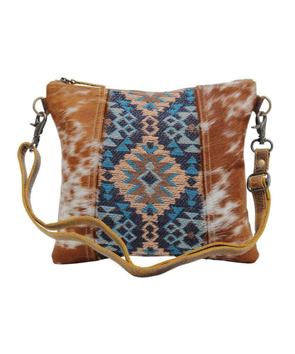 S-6138-a ! desc :  ! caption :