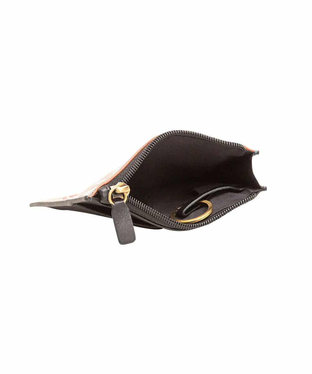 S-6953-a ! desc :  ! caption :