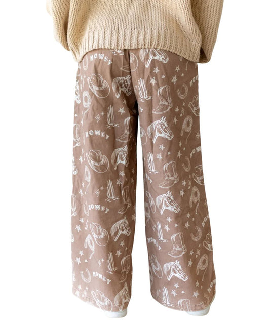 Women's Tan Wide Leg Jean With No Back Pockets