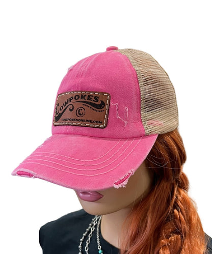 cp ponytail hat pink- ! desc :  ! caption :